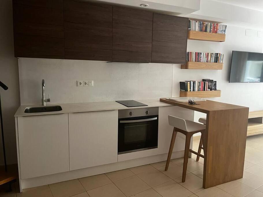 Old Town 1 Bedroom Hideaway Alicante Dış mekan fotoğraf